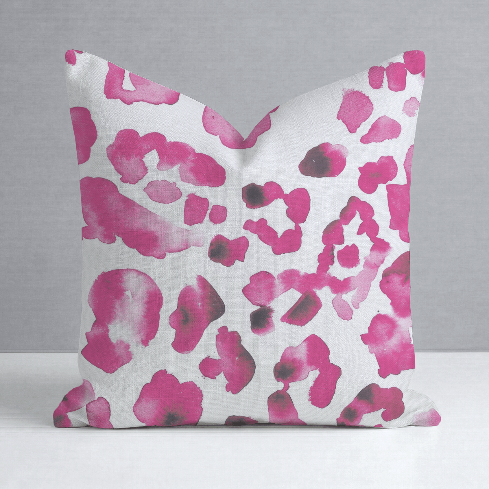Lilly Throw Pillow - Lemon Park