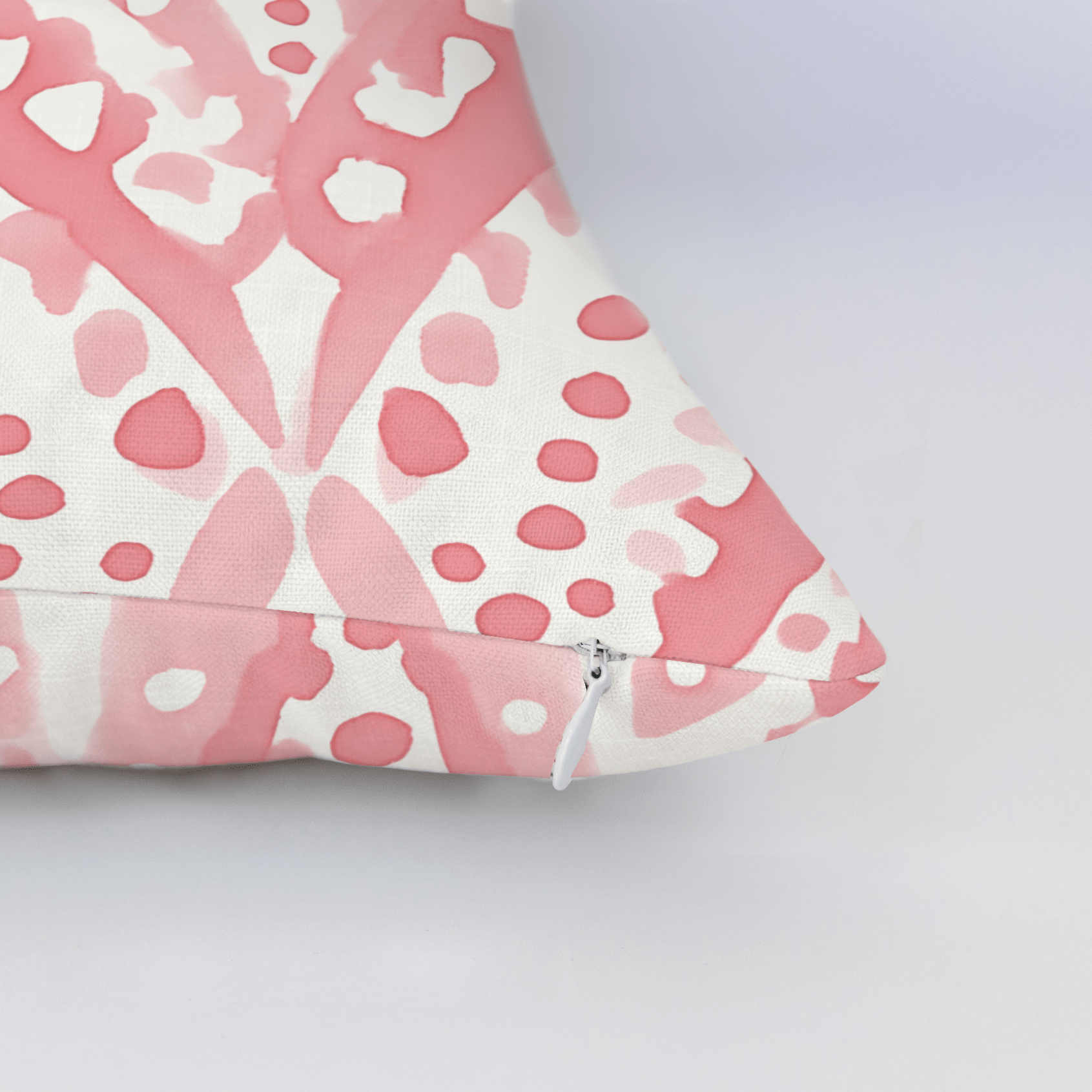 Lizzie Throw Pillow - Lemon Park