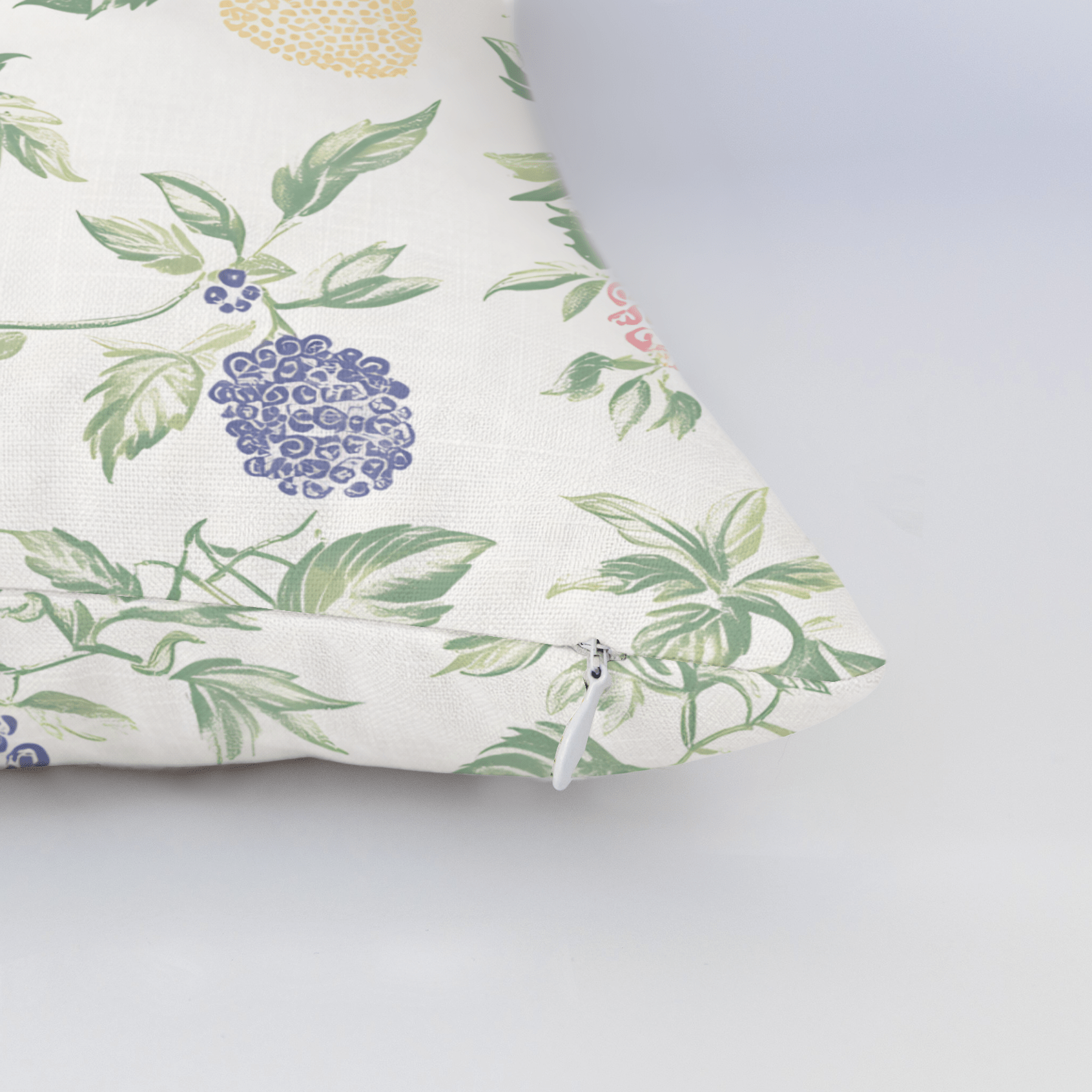 Mariana Throw Pillow - Lemon Park