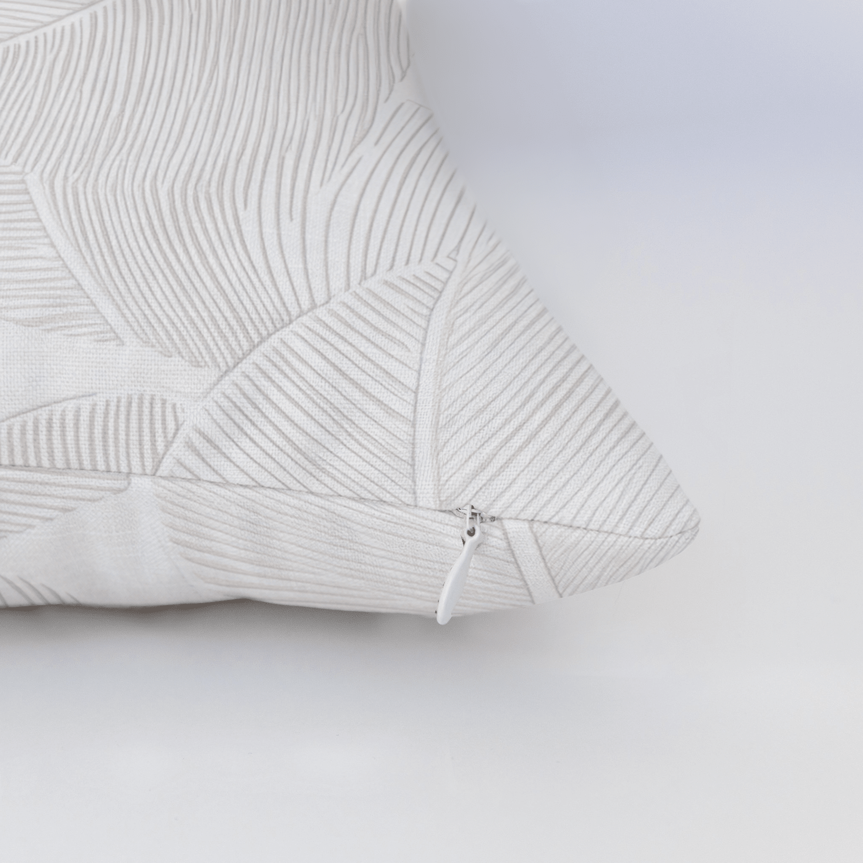 Palm Sway Throw Pillow - Lemon Park