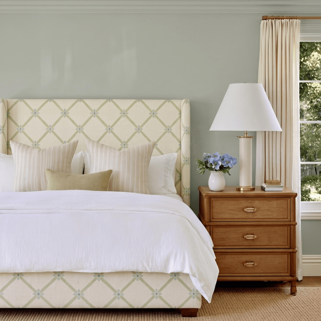 The Selene Bed in Mint To Be Floral Lattice - Lemon Park